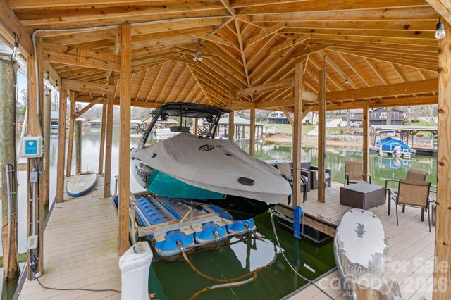 166 Hazelton Loop, Mooresville, NC 28117