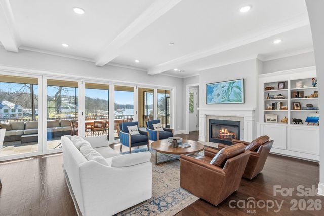 166 Hazelton Loop, Mooresville, NC 28117