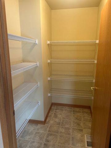 681 Hampshire Drive, Hampshire, IL 60140