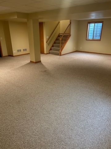 681 Hampshire Drive, Hampshire, IL 60140