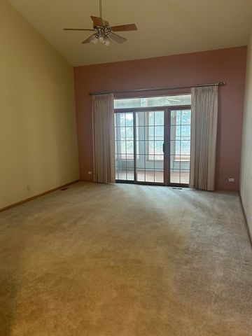 681 Hampshire Drive, Hampshire, IL 60140