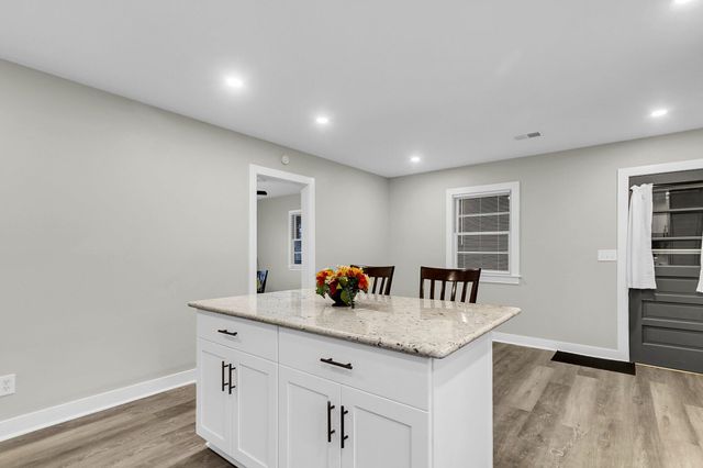 127 Roberts Road, Summerville, SC 29483