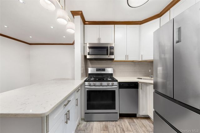 88-10 34th Avenue 1 H, Jackson Heights, NY 11372