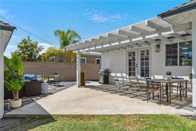 5530 E Pageantry, Long Beach, CA 90808