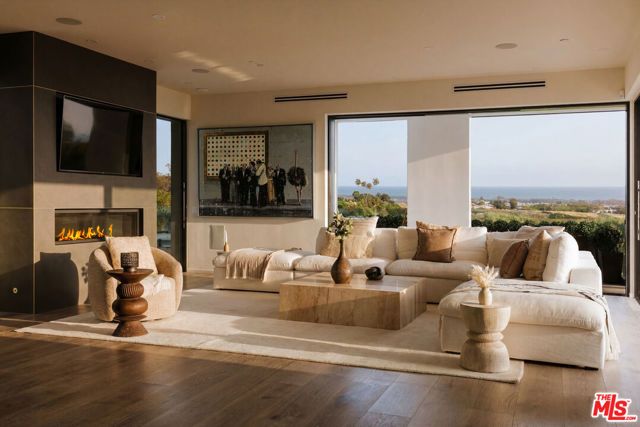 5944 Filaree, Malibu, CA 90265