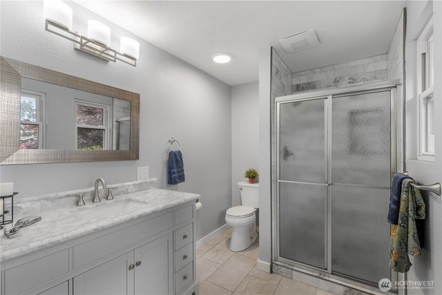 26631 Carnaby Way, Kent, WA 98032
