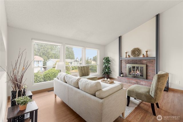 26631 Carnaby Way, Kent, WA 98032