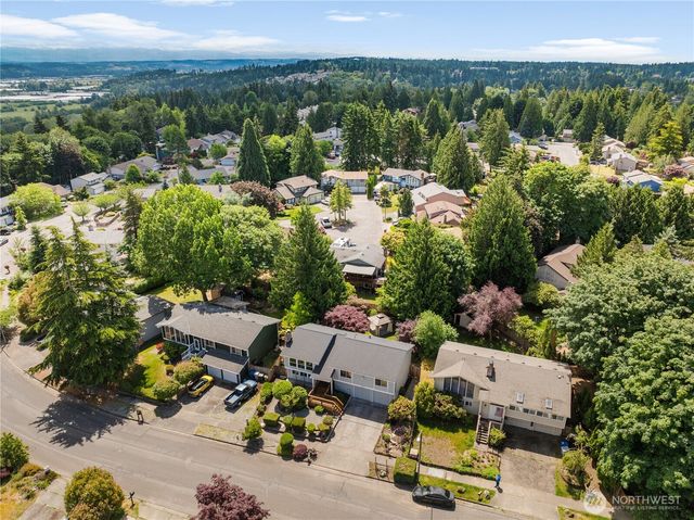 26631 Carnaby Way, Kent, WA 98032