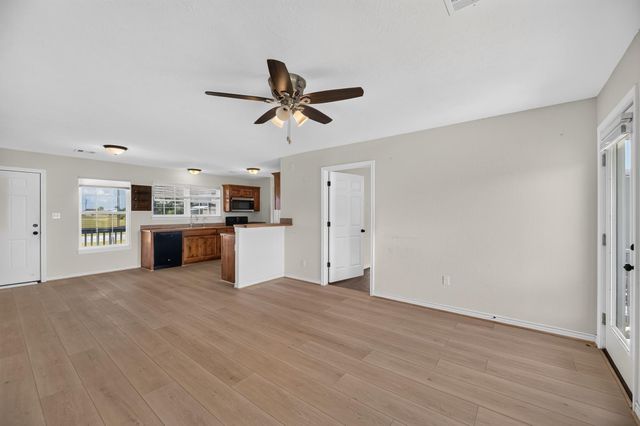 570 Stovall Drive, Palacios, TX 77465