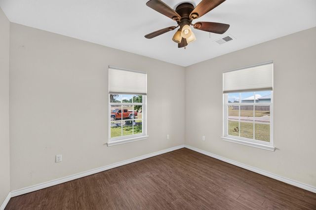 570 Stovall Drive, Palacios, TX 77465