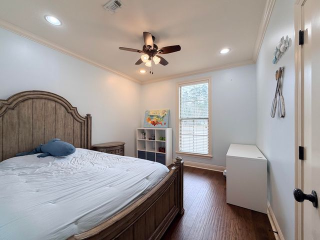 137 St Annes Dr., Hattiesburg, MS 39401