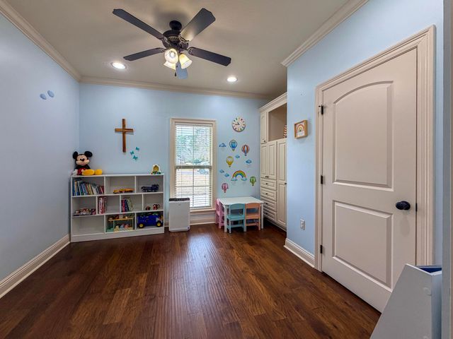 137 St Annes Dr., Hattiesburg, MS 39401