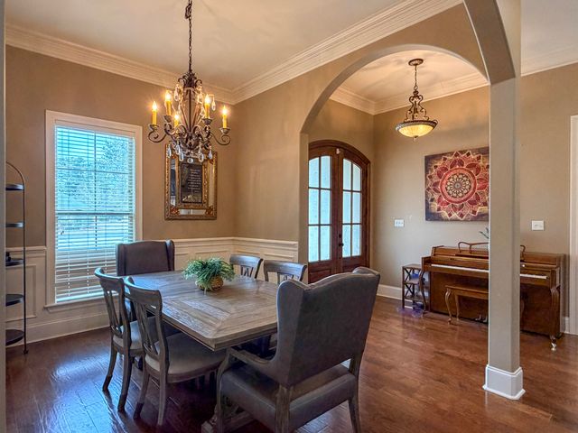 137 St Annes Dr., Hattiesburg, MS 39401