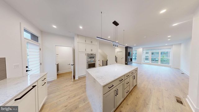 5617 VERMILLION CIR, Bethesda, MD 20816