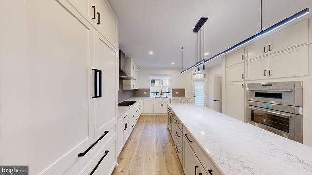 5617 VERMILLION CIR, Bethesda, MD 20816
