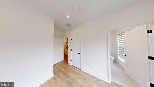 5617 VERMILLION CIR, Bethesda, MD 20816