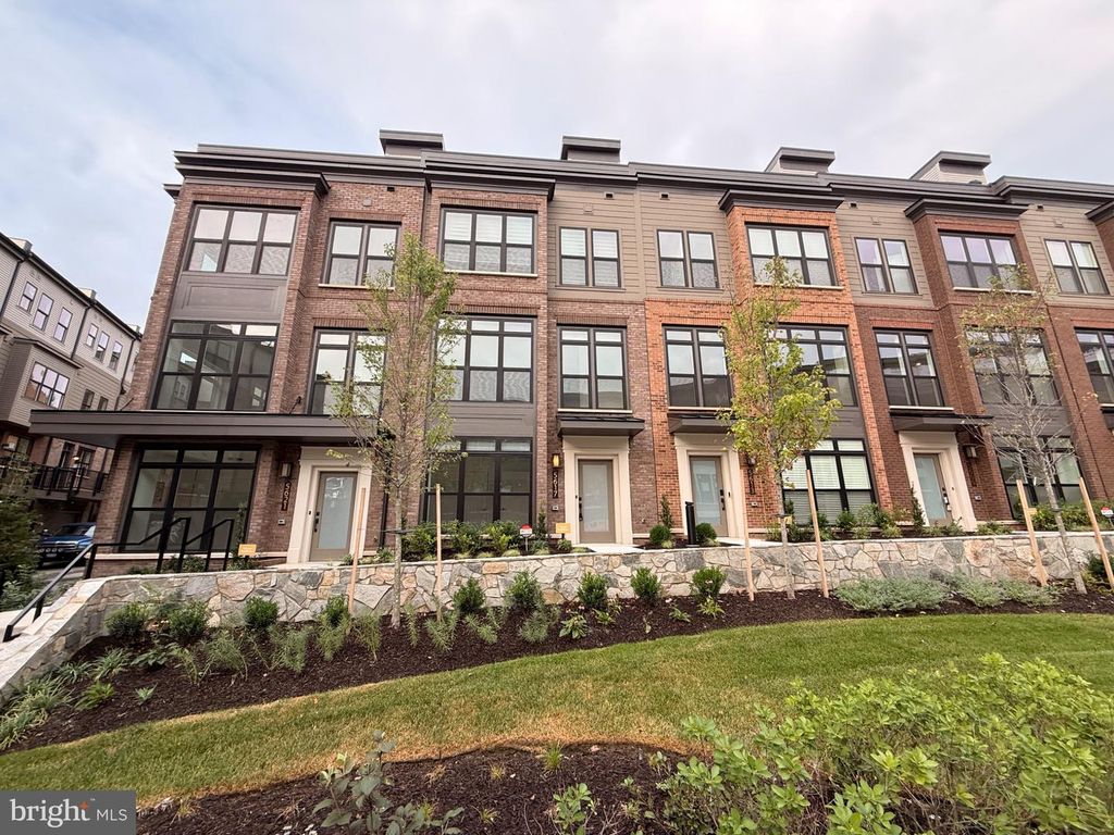 5617 VERMILLION CIR, Bethesda, MD 20816