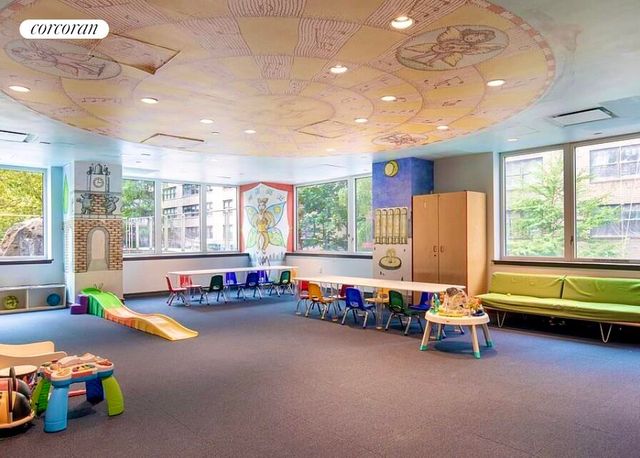 200 W End Ave Apt 12M, New York City, NY 10023