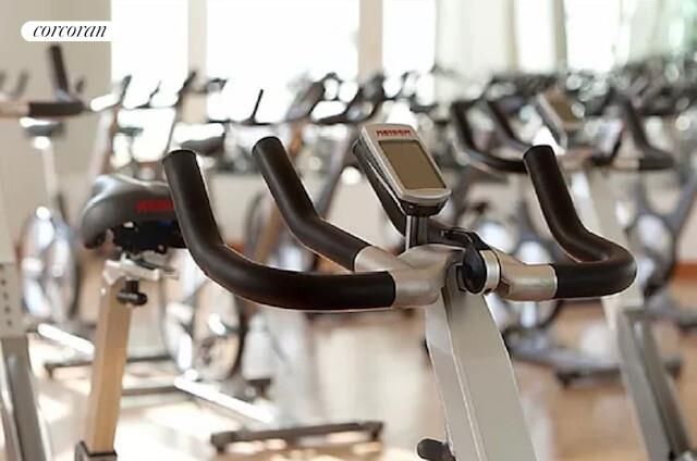 200 W End Ave Apt 12M, New York City, NY 10023