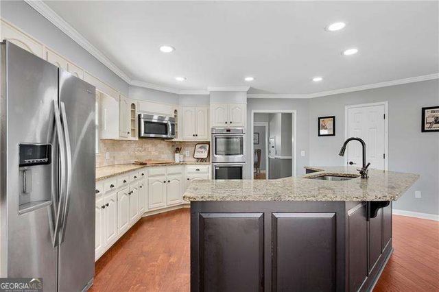 3291 Coachmans Way NE, Roswell, GA 30075