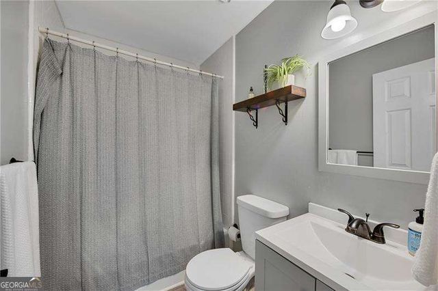 3291 Coachmans Way NE, Roswell, GA 30075