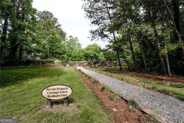 3291 Coachmans Way NE, Roswell, GA 30075