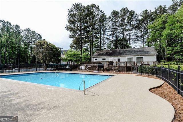 3291 Coachmans Way NE, Roswell, GA 30075
