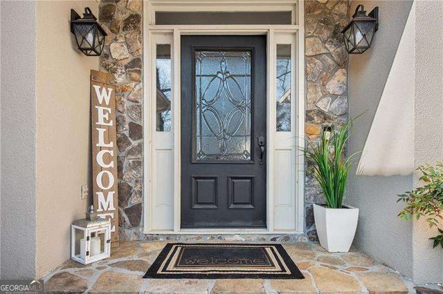 3291 Coachmans Way NE, Roswell, GA 30075