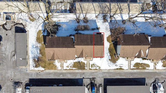 17437 Utica Oaks Lane, Roseville, MI 48066