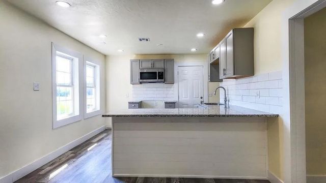 2913 SW 13th Street, Oklahoma City, OK 73108