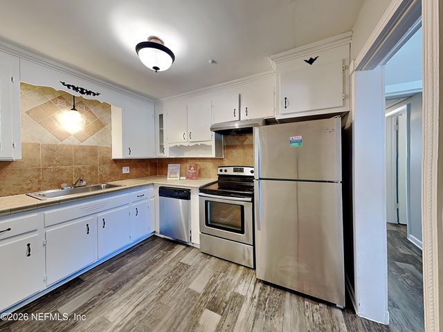 3403 ROGERO Road, Jacksonville, FL 32277