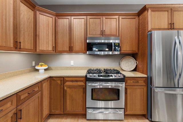 5639 Old Oak Drive, Fitchburg, WI 53711