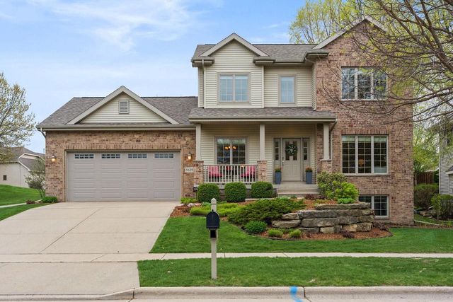 5639 Old Oak Drive, Fitchburg, WI 53711