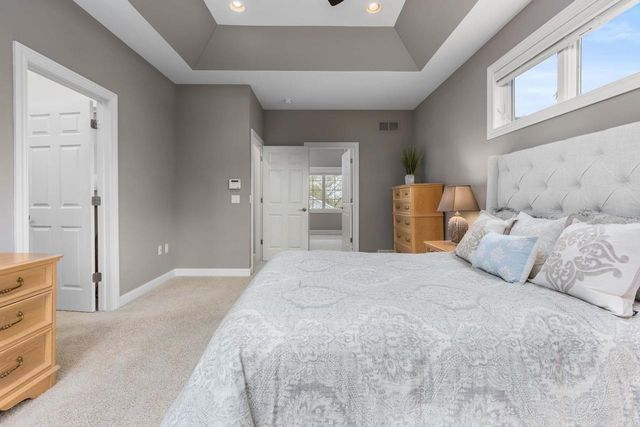 5639 Old Oak Drive, Fitchburg, WI 53711