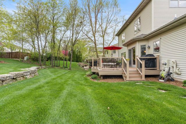 5639 Old Oak Drive, Fitchburg, WI 53711