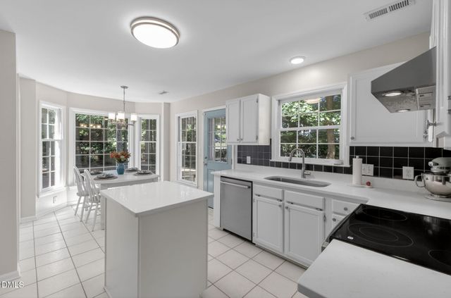 12113 Townmeade Court, Raleigh, NC 27613