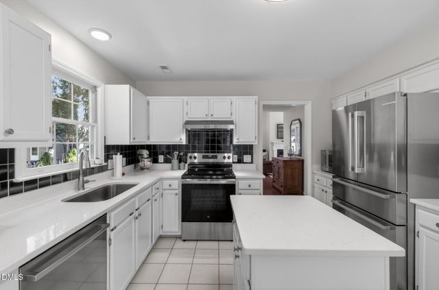 12113 Townmeade Court, Raleigh, NC 27613