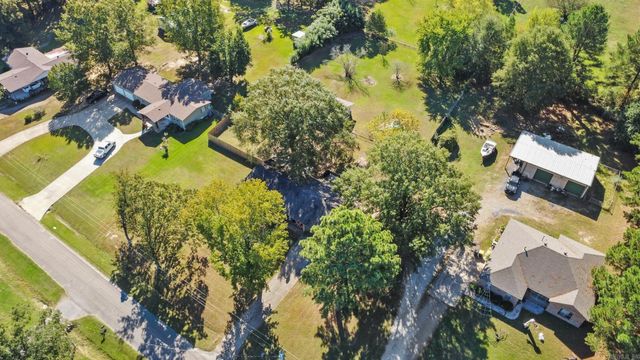 105 Epperson Drive, Cabot, AR 72023