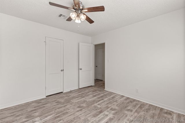 524 S Liberty Avenue, Okmulgee, OK 74447