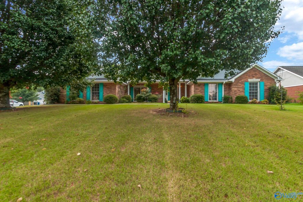 100 Coriander Lane, Harvest, AL 35749