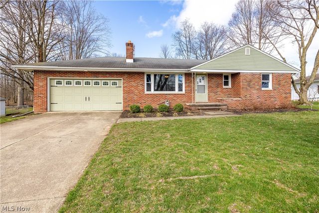 239 Habant Drive, Amherst, OH 44001