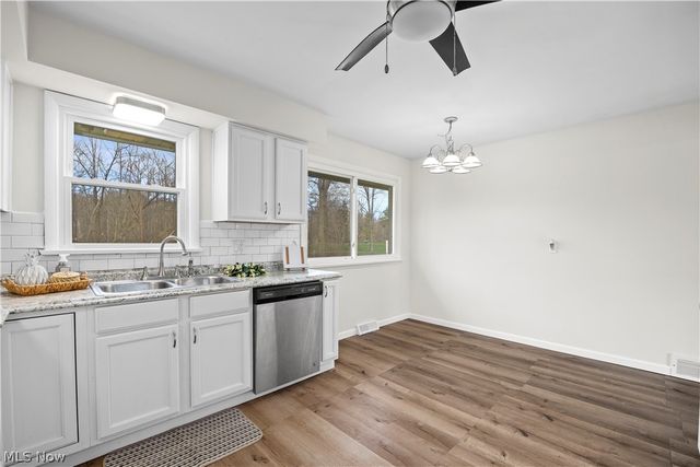 239 Habant Drive, Amherst, OH 44001