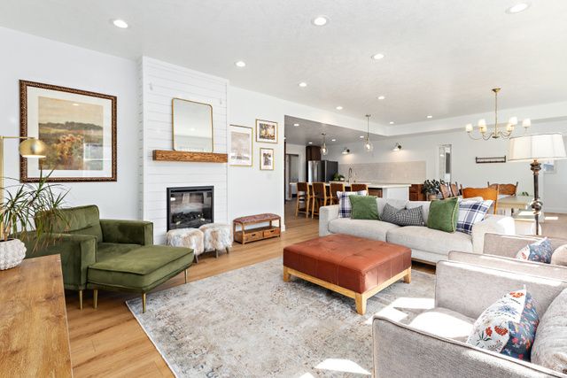 645 W 920 N, Orem, UT 84057