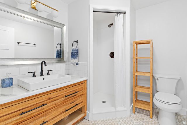 645 W 920 N, Orem, UT 84057