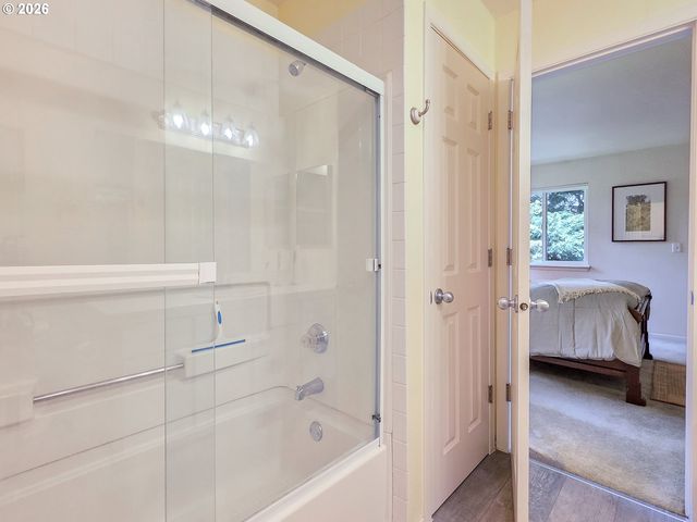 5225 JEAN Rd 205, Lake Oswego, OR 97035