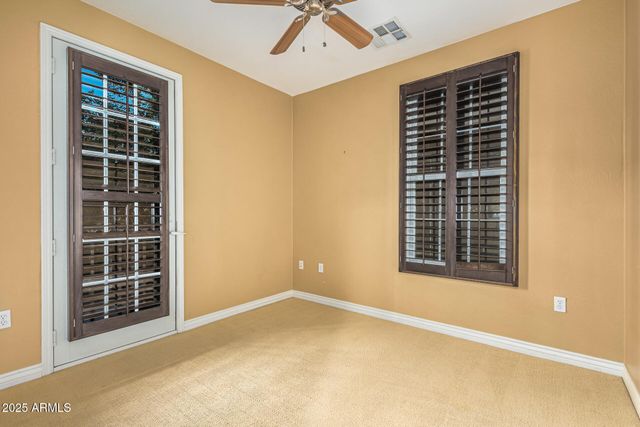 2482 E ROMA Avenue, Phoenix, AZ 85016