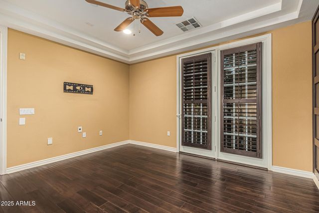 2482 E ROMA Avenue, Phoenix, AZ 85016