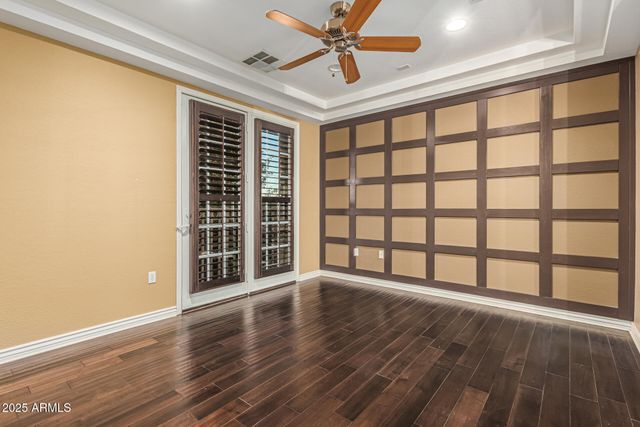 2482 E ROMA Avenue, Phoenix, AZ 85016