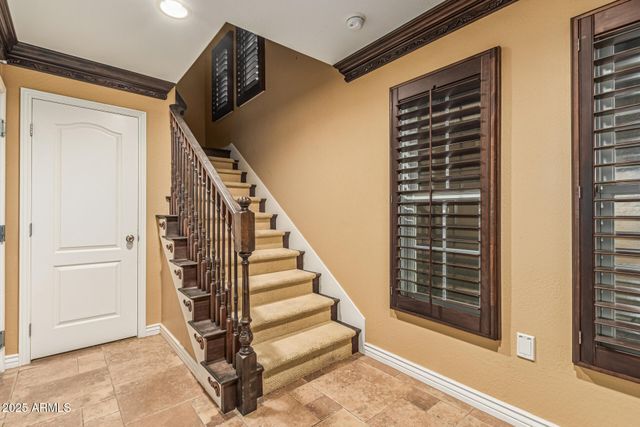 2482 E ROMA Avenue, Phoenix, AZ 85016