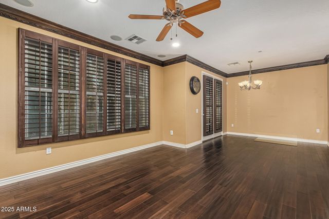 2482 E ROMA Avenue, Phoenix, AZ 85016